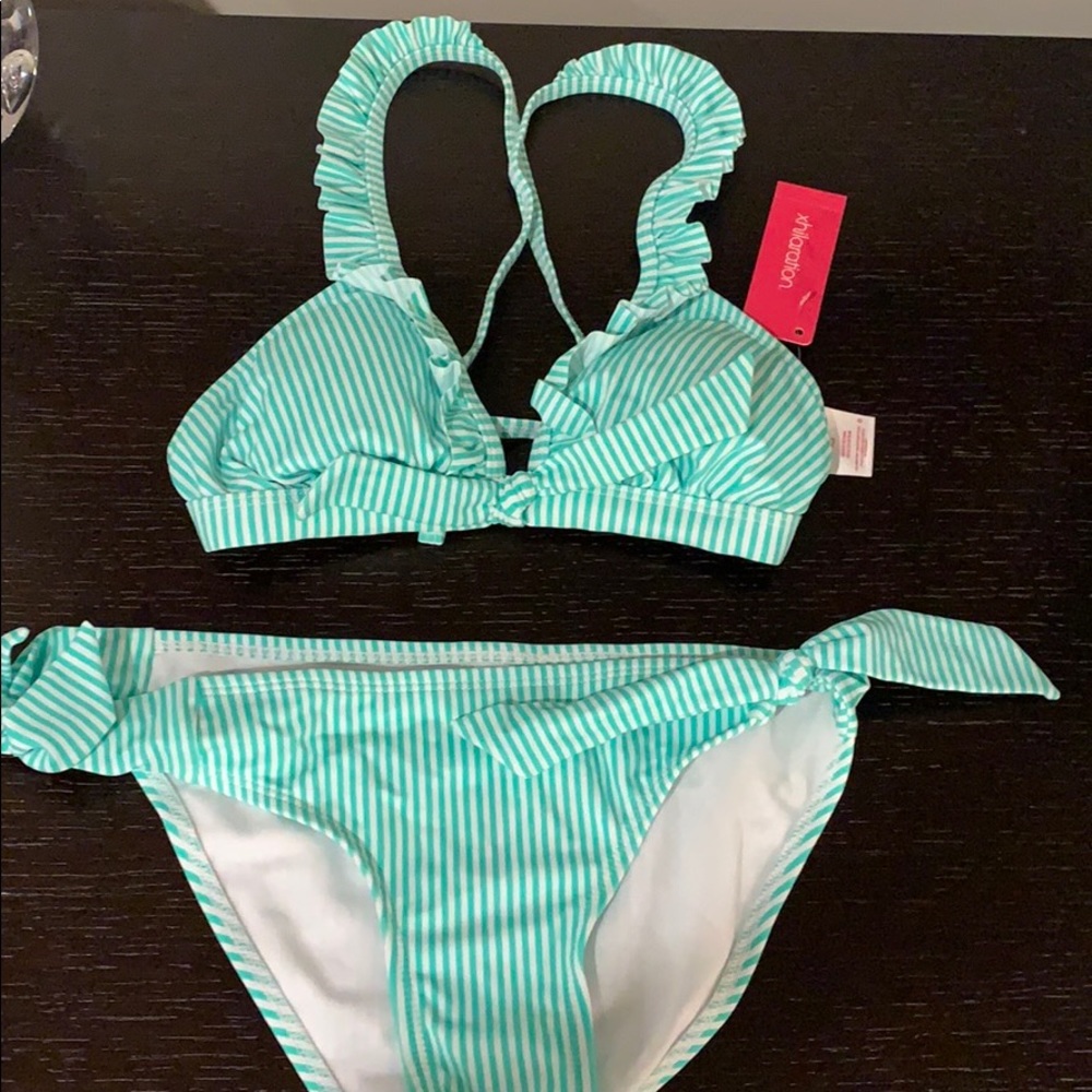 Bathing suit top and bottom